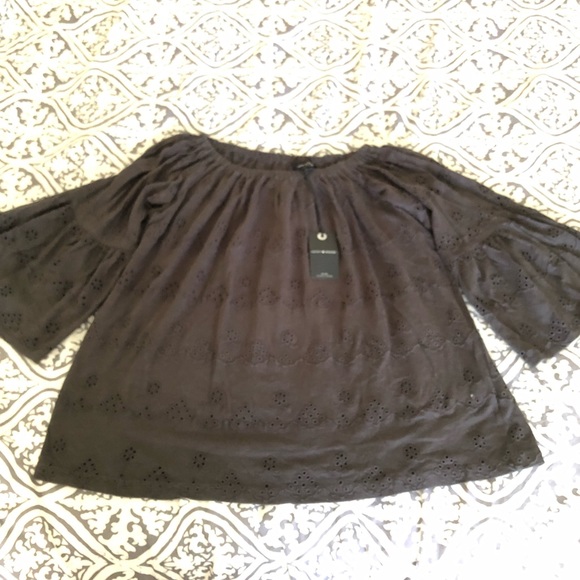 Lucky brand off the shoulder (or not) eyelet top - Picture 1 of 7
